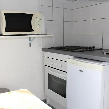 Famille 6 Pers Avec Terrasse, Parking Et Lave-linge A - Fr-1-229-630 Apartment *